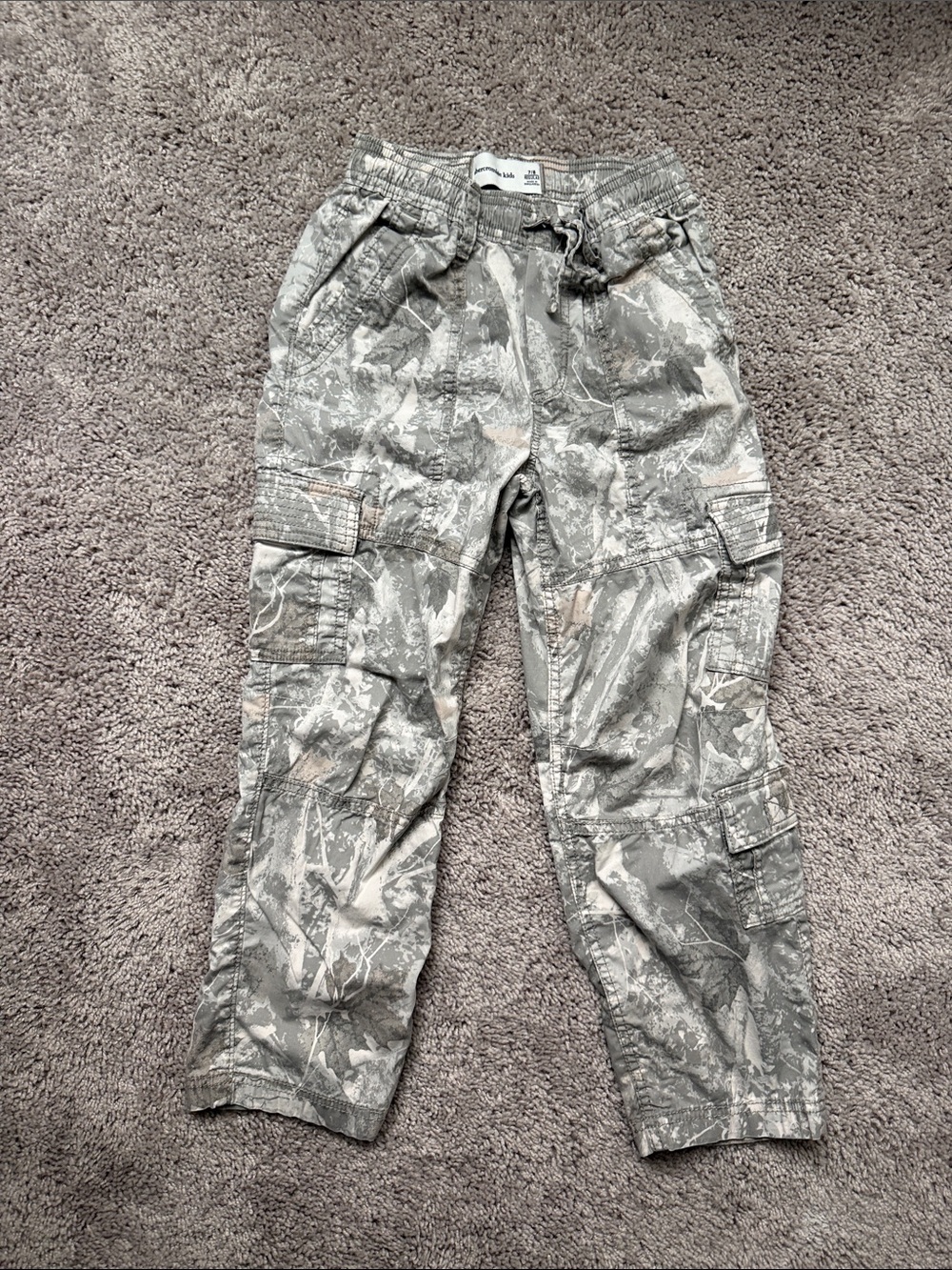 abercrombie kids Gray Camouflage Cargo Pants
